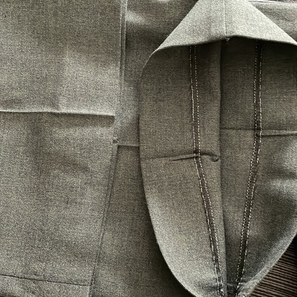 NWT Express 4R Editor Original Flare Leg Low Rise Gray Pants - Picture 8 of 9